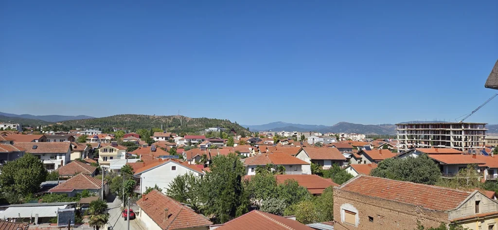 Spacious Apartment with Panoramic View - 81 m², Gevgelija
